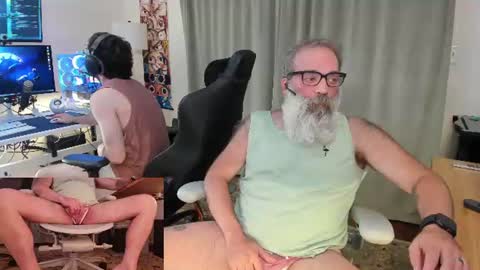 Snapshot of pupnpapa chatting on 07.02.26 Pup And Papa bear online show from 07.02.26