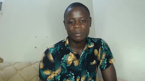 Snapshot of purple_hearts chatting on 02.13.26 purple_hearts online show from 02.13.26