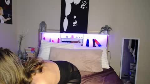 Purple online show from 10.13.25