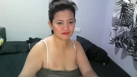 Snapshot of purpledust06 chatting on 03.12.25 Athena online show from 03.12.25