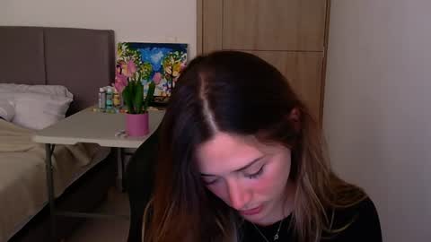 Snapshot of purpleluzzy chatting on 07.22.26 Lizzy online show from 07.22.26