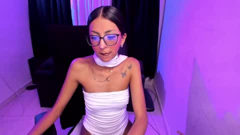 Snapshot of purplemegan chatting on 05.26.26 MEGANNNN online show from 05.26.26