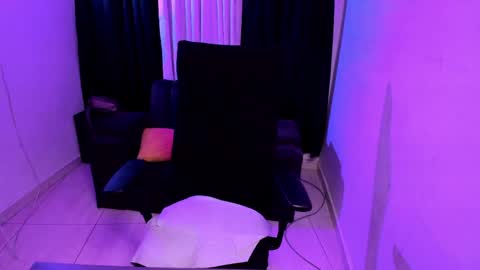 Snapshot of purplemegan chatting on 05.30.26 MEGANNNN online show from 05.30.26