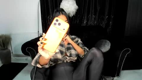 Snapshot of pussydollxx chatting on 07.24.26 Andreea online show from 07.24.26