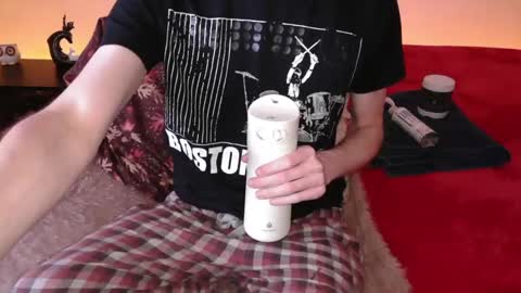 Snapshot of pussylover2182 chatting on 01.17.25 pussylover2182 online show from 01.17.25