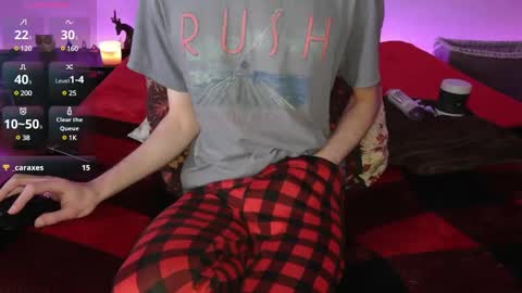 Snapshot of pussylover2182 chatting on 02.05.25 pussylover2182 online show from 02.05.25