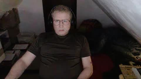 Snapshot of pussylovercb chatting on 02.03.26 pussylovercb online show from 02.03.26