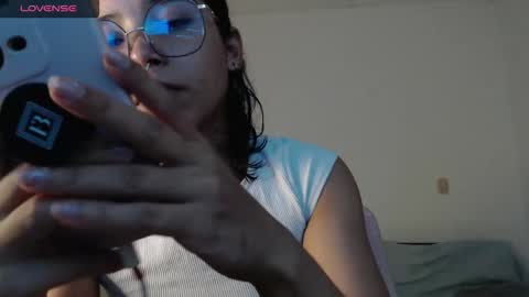 Snapshot of putakusan chatting on 09.11.25 Izumi online show from 09.11.25