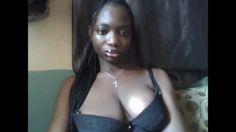 Snapshot of pweedy_ora chatting on 05.03.26 ora online show from 05.03.26