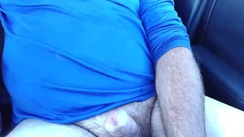 Snapshot of pyrichar31 chatting on 12.01.25 pyrichar31 online show from 12.01.25