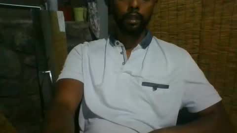 Snapshot of python974 chatting on 04.02.26 Python online show from 04.02.26