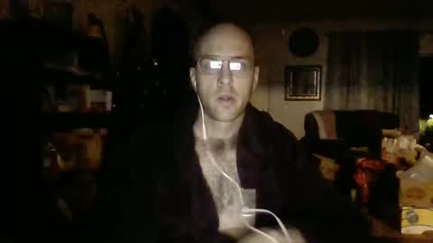 Snapshot of q2phq2ph chatting on 11.03.25 q2phq2ph online show from 11.03.25