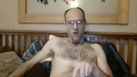 Snapshot of q2phq2ph chatting on 01.16.26 q2phq2ph online show from 01.16.26