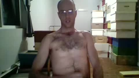 Snapshot of q2phq2ph chatting on 03.04.26 q2phq2ph online show from 03.04.26