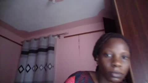 Snapshot of q_pretty chatting on 07.22.26 Ivy a little girl full of dreams....be my best online show from 07.22.26