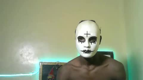 Snapshot of qastrol chatting on 10.12.25 streamsinners online show from 10.12.25