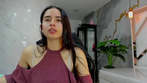 Qetsyah online show from 04.13.26