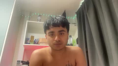 qosmo123 online show from 04.02.26