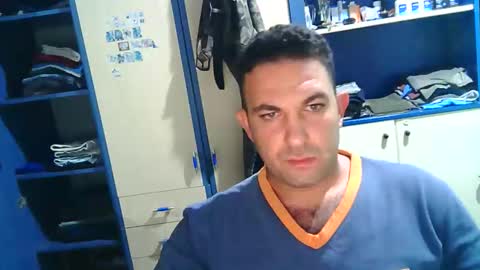 Snapshot of qsatan_6969 chatting on 11.02.25 qsatan_6969 online show from 11.02.25