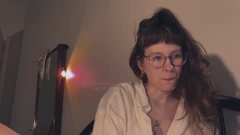 Snapshot of quack__quack chatting on 01.10.25 online show from 01.10.25