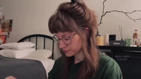 Snapshot of quack__quack chatting on 02.23.25 online show from 02.23.25