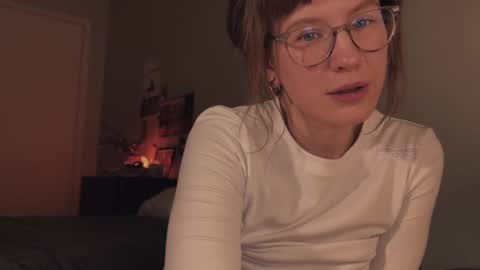 Snapshot of quack__quack chatting on 02.27.25 online show from 02.27.25