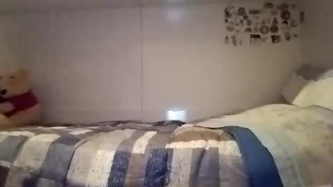 Snapshot of quantosibel chatting on 12.14.25 quantosibel online show from 12.14.25