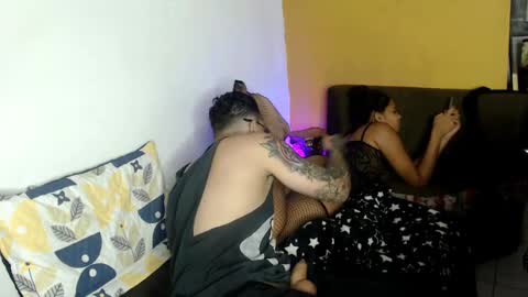 Snapshot of queeen_bee1 chatting on 01.15.25 queeen_bee1 online show from 01.15.25