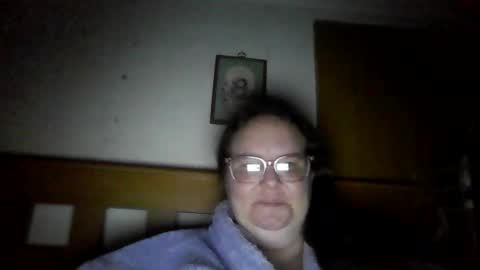 Snapshot of queen2118694 chatting on 02.10.26 naughty Queen online show from 02.10.26