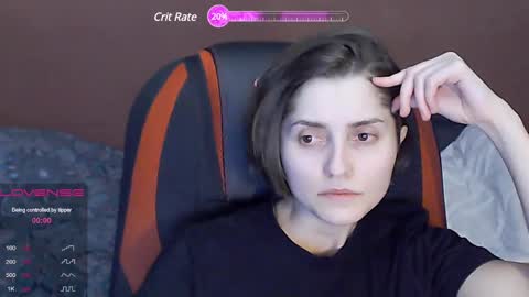 Snapshot of queen4565 chatting on 02.25.25 Lola online show from 02.25.25