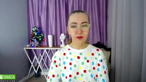 Snapshot of queen_a_n_i chatting on 12.04.24 A N I  Ill be here on December 1st online show from 12.04.24