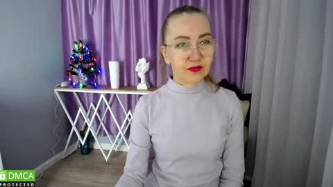 Snapshot of queen_a_n_i chatting on 12.07.24 A N I  Ill be here on December 1st online show from 12.07.24