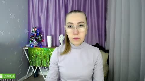 Snapshot of queen_a_n_i chatting on 12.09.24 A N I  Ill be here on December 1st online show from 12.09.24