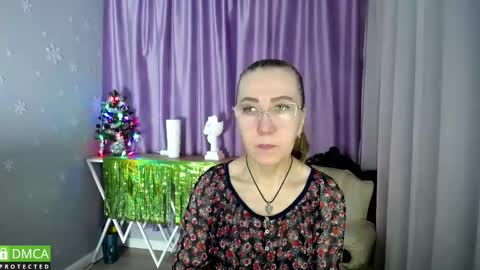 Snapshot of queen_a_n_i chatting on 01.13.25 A N I  Ill be here on December 1st online show from 01.13.25