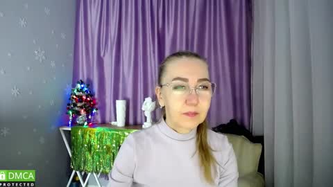 Snapshot of queen_a_n_i chatting on 01.15.25 A N I  Ill be here on December 1st online show from 01.15.25