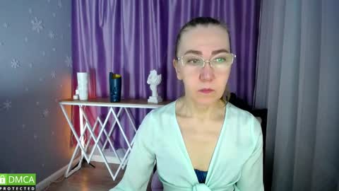 Snapshot of queen_a_n_i chatting on 01.29.25 A N I  Ill be here on December 1st online show from 01.29.25