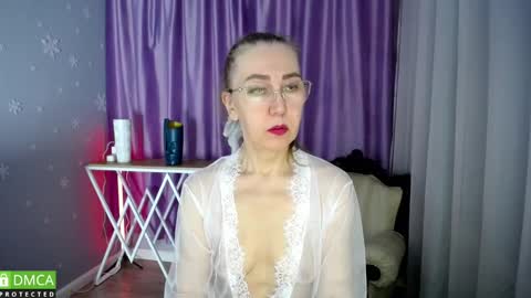 Snapshot of queen_a_n_i chatting on 01.29.25 A N I  Ill be here on December 1st online show from 01.29.25