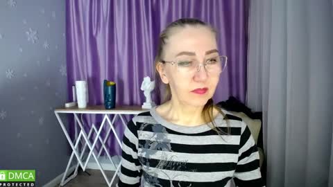 Snapshot of queen_a_n_i chatting on 02.24.25 A N I  Ill be here on December 1st online show from 02.24.25