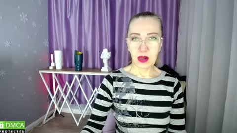 Snapshot of queen_a_n_i chatting on 03.05.25 A N I  Ill be here on December 1st online show from 03.05.25