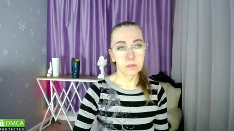 Snapshot of queen_a_n_i chatting on 03.06.25 A N I  Ill be here on December 1st online show from 03.06.25