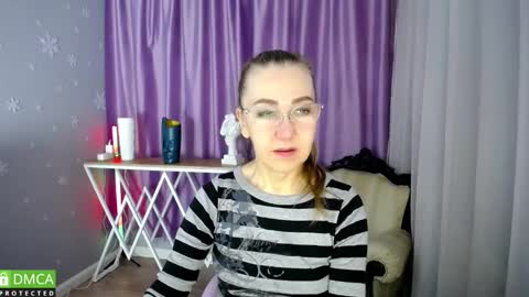 Snapshot of queen_a_n_i chatting on 03.07.25 A N I  Ill be here on December 1st online show from 03.07.25