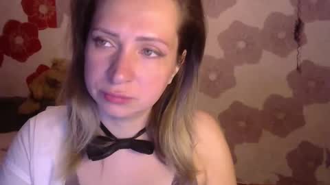 Snapshot of queen_daenerys chatting on 09.14.25 Queen Daenerys online show from 09.14.25