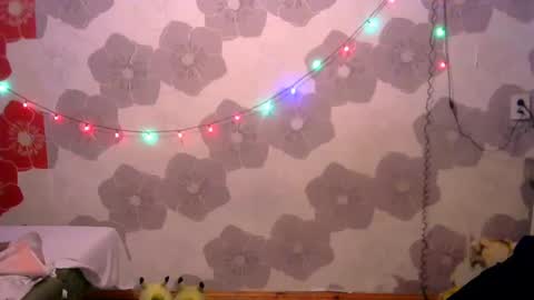 Snapshot of queen_daenerys chatting on 10.07.25 Queen Daenerys online show from 10.07.25