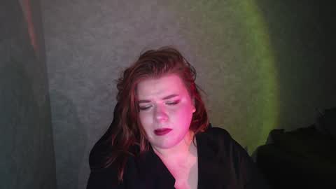 Snapshot of queen_durha chatting on 07.27.26 queen_durha online show from 07.27.26