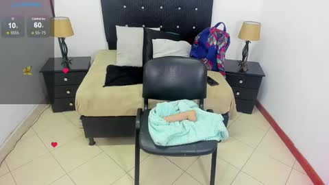 Snapshot of queen_ebony_69 chatting on 02.02.25 Queen online show from 02.02.25