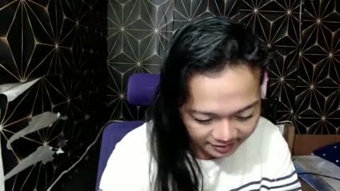 Snapshot of queen_ennah chatting on 01.19.25 queen_ennah online show from 01.19.25