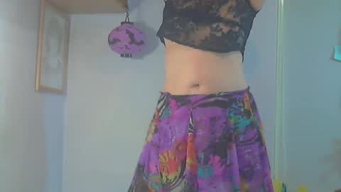 queen_jane8 online show from 11.30.25