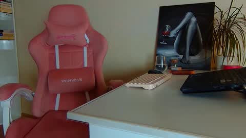 Jules. This is my new account online show from 02.03.26