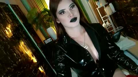 Kendal  online here from 6am-3pm philippine time online show from 06.03.26