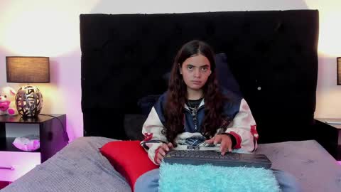 queen_misy online show from 04.17.26